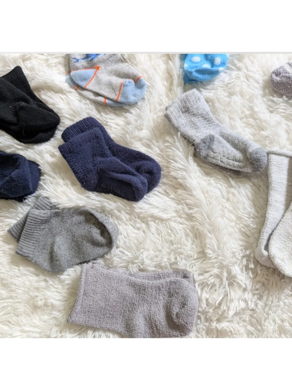 Infant Toddler Lot Of 11 Pairs Of Socks Up To 24 Months